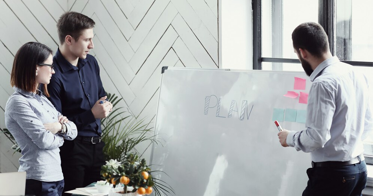 9 Bước lập kế hoạch bán hàng chi tiết và hiệu quả 2026